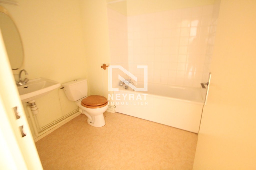 APPARTEMENT T1 A LOUER - DIGOIN - 36.52 m2 - 400 &euro; charges comprises par mois