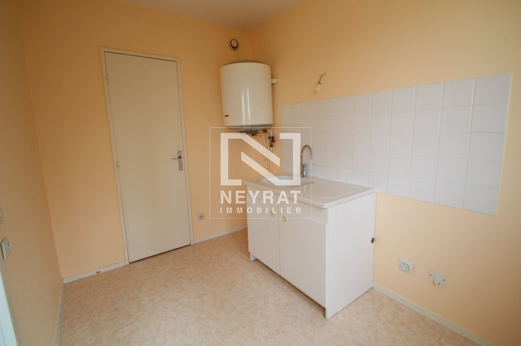 APPARTEMENT T1 A LOUER - DIGOIN - 36.52 m2 - 400 &euro; charges comprises par mois