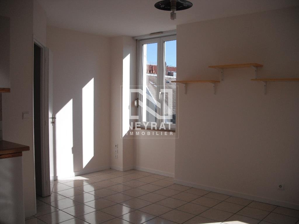 APPARTEMENT T1 A LOUER - DIJON CENTRE VILLE - 20 m2 - 510€ charges comprises par mois