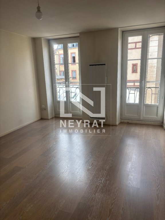 APPARTEMENT T1 A LOUER - DIJON - 28.59 m2 - 465 &euro; charges comprises par mois