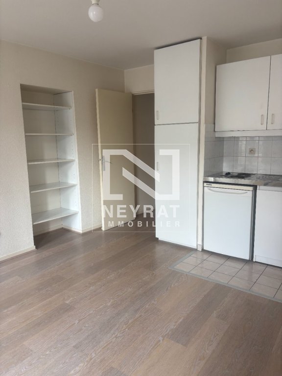 APPARTEMENT T1 A LOUER - DIJON - 28.59 m2 - 465 &euro; charges comprises par mois