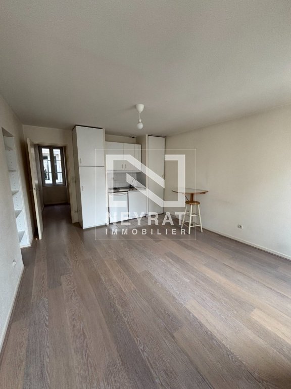APPARTEMENT T1 A LOUER - DIJON - 28.59 m2 - 465 &euro; charges comprises par mois