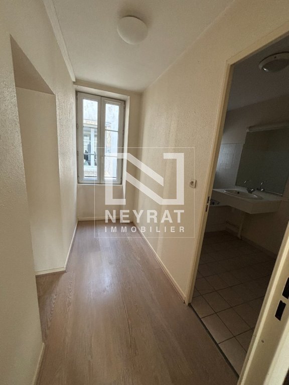 APPARTEMENT T1 A LOUER - DIJON - 28.59 m2 - 465 &euro; charges comprises par mois