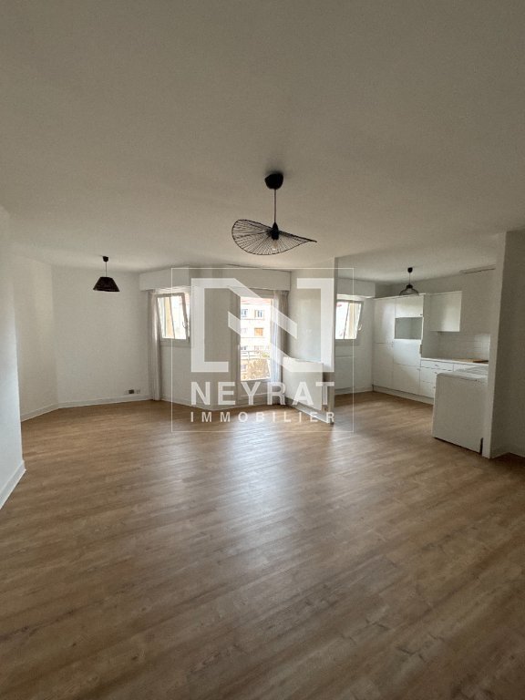 T1 A LOUER - DIJON - 39.39 m2 - 590 &euro; charges comprises par mois