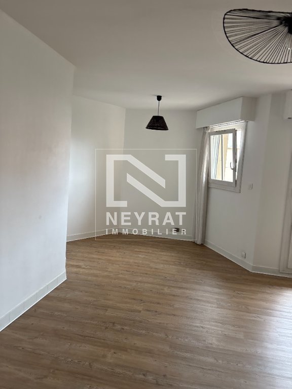 T1 A LOUER - DIJON - 39.39 m2 - 590 &euro; charges comprises par mois