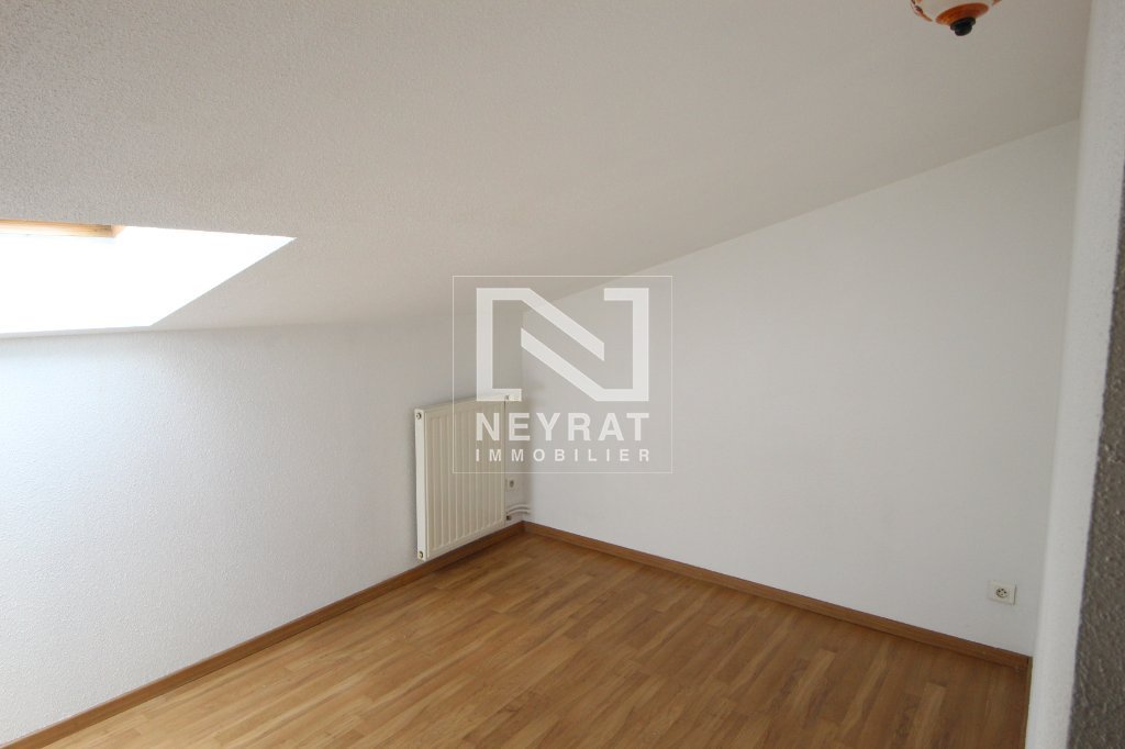 APPARTEMENT T1 A LOUER - LOUHANS - 29.32 m2 - 350 &euro; charges comprises par mois