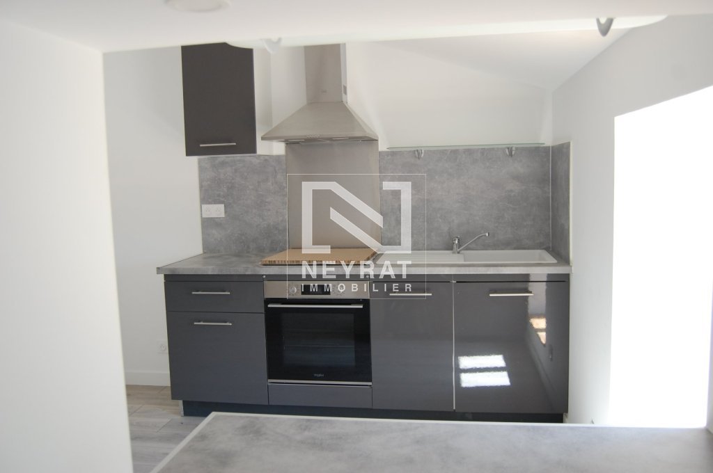 APPARTEMENT T1 A LOUER - SENNECEY LE GRAND - 52.62 m2 - 550 &euro; charges comprises par mois
