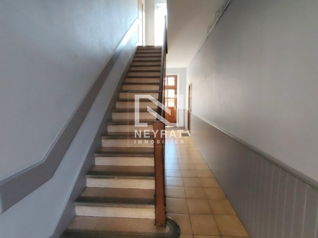 APPARTEMENT T1 A VENDRE - BEAUNE - 33.61 m2 - 104000€