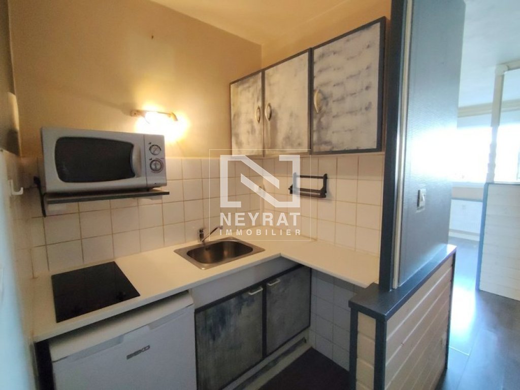 Studio 25 m  Chalon/Sane 29 000 