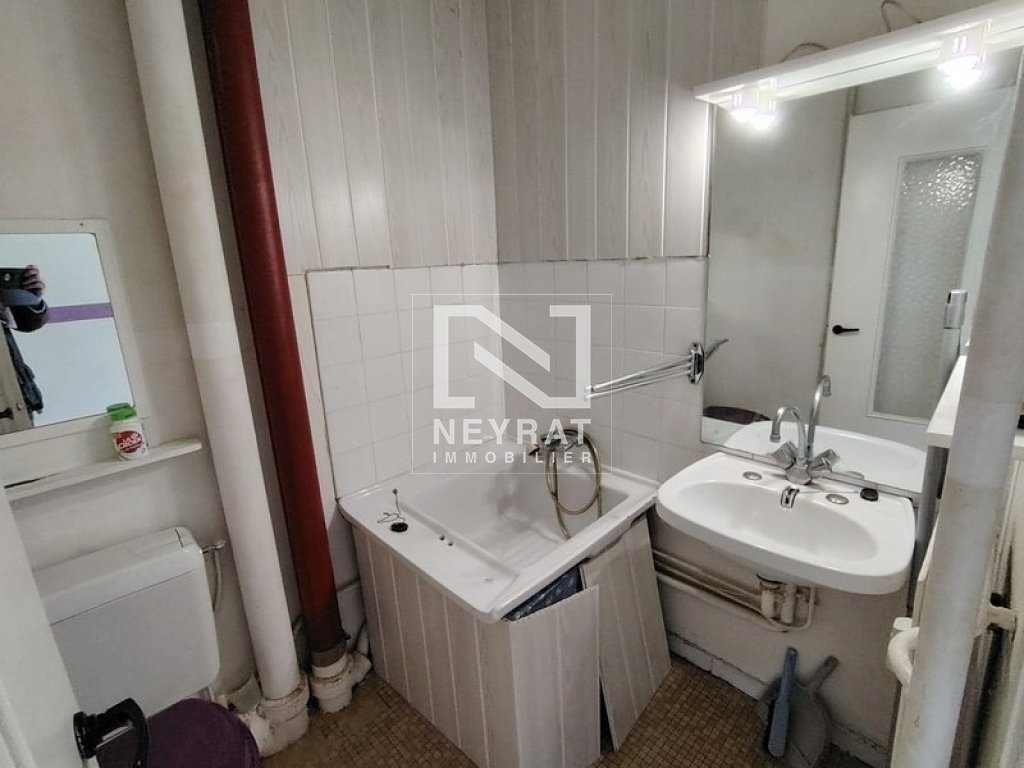 APPARTEMENT T1 - CHALON SUR SAONE - 26.59 m2 - VENDU