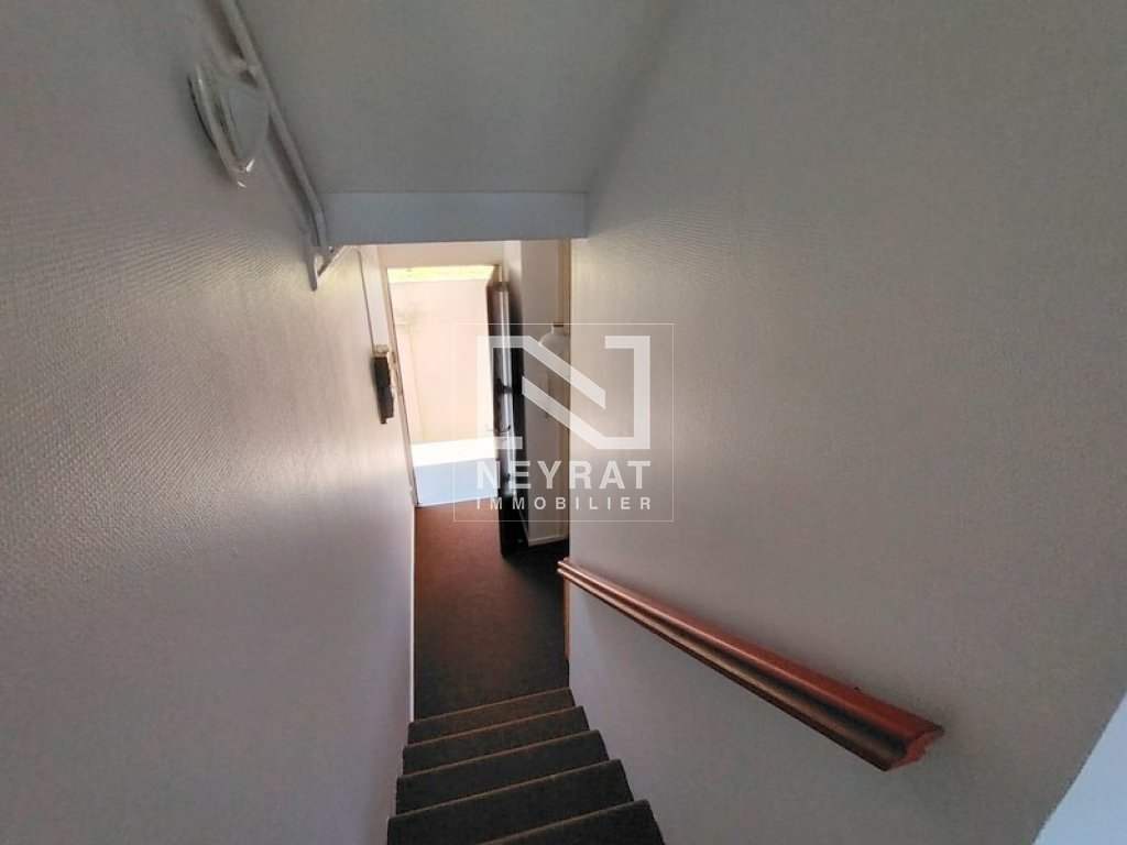 APPARTEMENT T1 - CHALON SUR SAONE - 27.26 m2 - VENDU