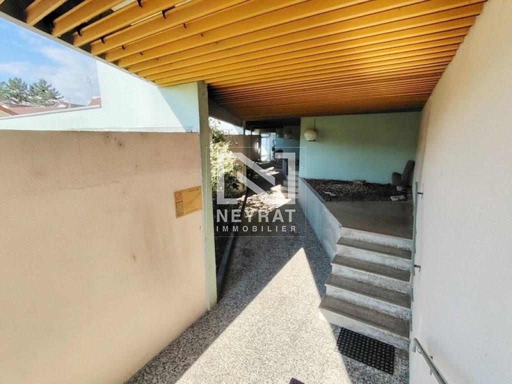 APPARTEMENT T1 - CHALON SUR SAONE - 27.26 m2 - VENDU