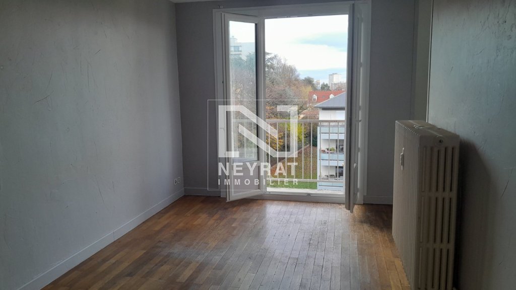 APPARTEMENT T1 A VENDRE - CHALON SUR SAONE - 23.71 m2 - 30000€