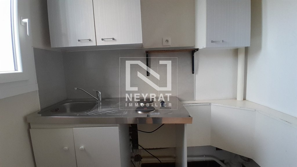 APPARTEMENT T1 A VENDRE - CHALON SUR SAONE - 23.71 m2 - 30000€