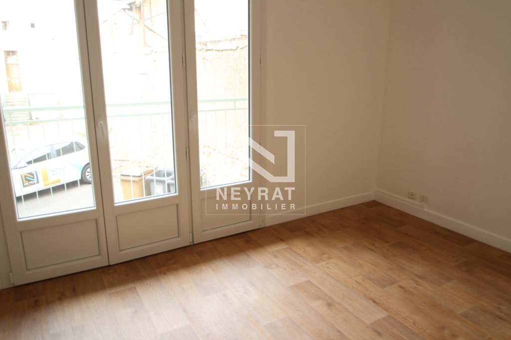 APPARTEMENT T2 A LOUER - AUTUN CENTRE VILLE - 60.55 m2 - 487€ charges comprises par mois