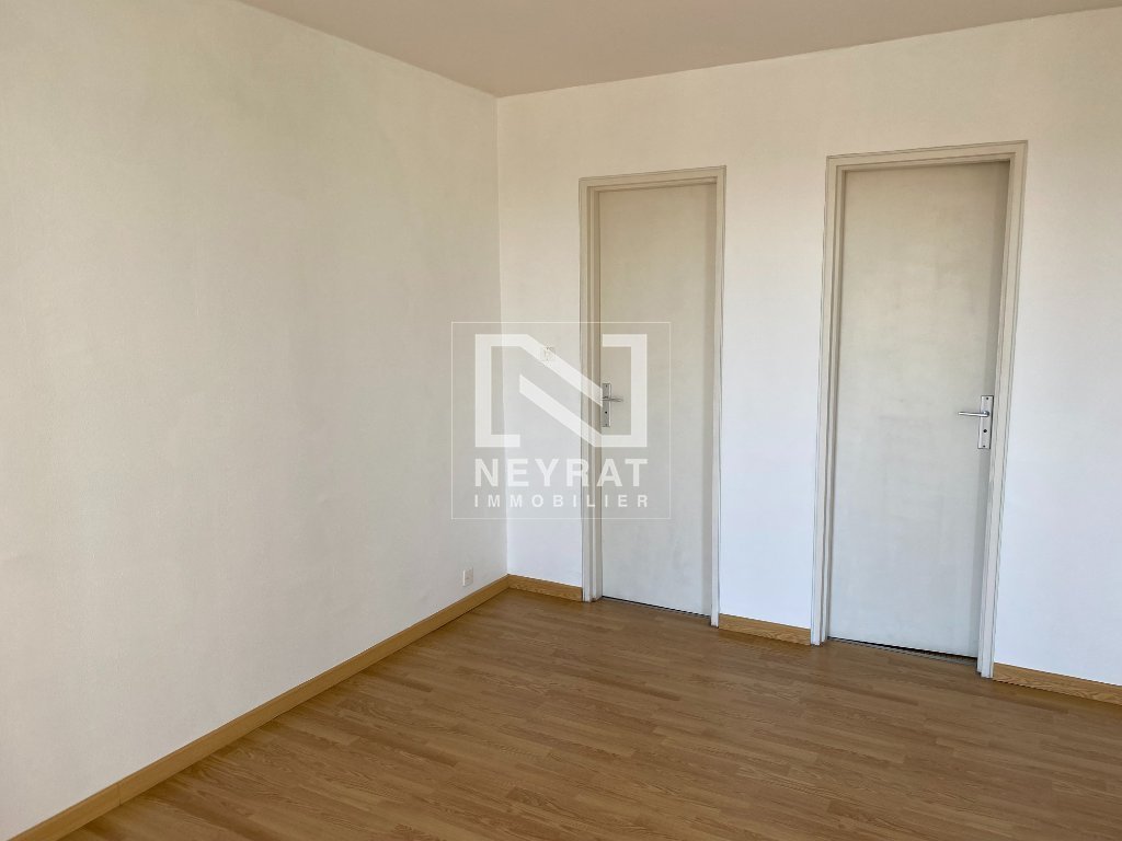 APPARTEMENT T2 A LOUER - AUTUN CENTRE VILLE - 50 m2 - 415€ charges comprises par mois