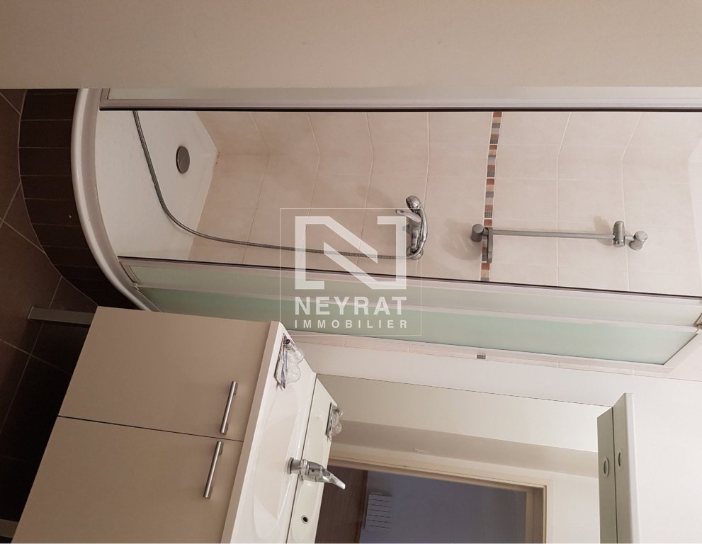 APPARTEMENT T2 A LOUER - AUTUN CENTRE VILLE - 42.42 m2 - 415 &euro; charges comprises par mois