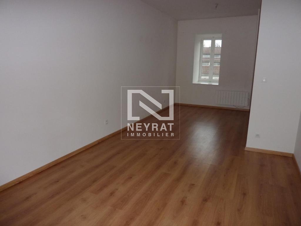 APPARTEMENT T2 A LOUER - AUTUN PROCHE CENTRE - 48.24 m2 - 400 &euro; charges comprises par mois