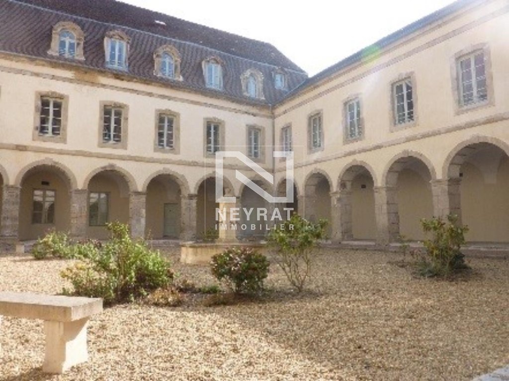 APPARTEMENT T2 A LOUER - AUTUN PROCHE CENTRE - 48.24 m2 - 400 &euro; charges comprises par mois