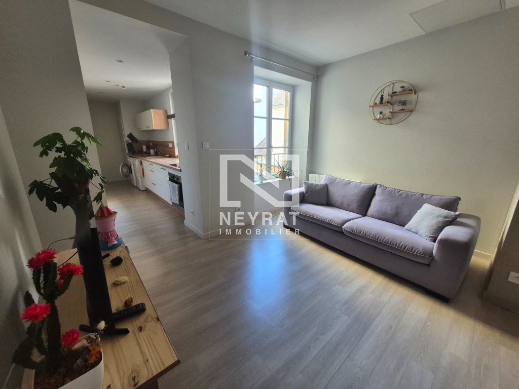 APPARTEMENT T2 A LOUER - AUTUN - 51.4 m2 - 590 &euro; charges comprises par mois