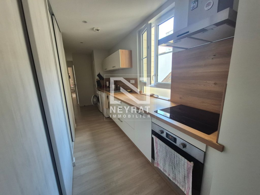 APPARTEMENT T2 A LOUER - AUTUN - 51.4 m2 - 590 &euro; charges comprises par mois