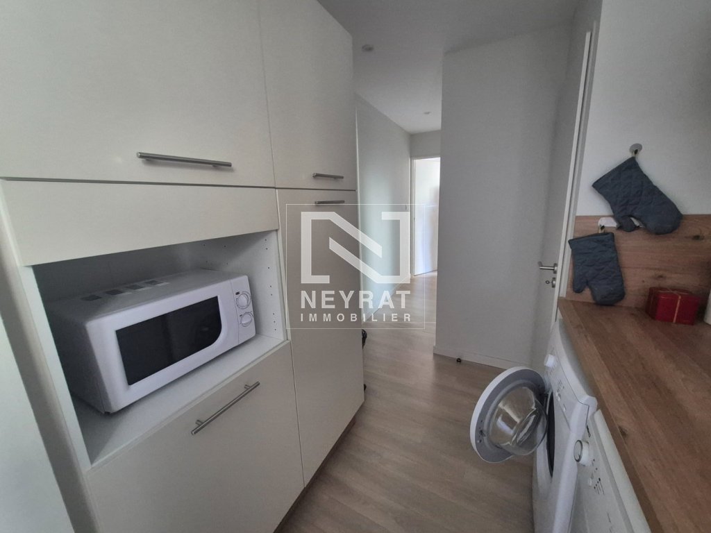 APPARTEMENT T2 A LOUER - AUTUN - 51.4 m2 - 590 &euro; charges comprises par mois
