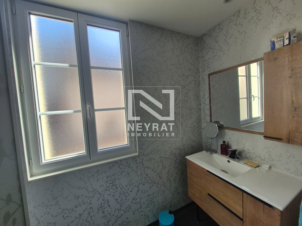 APPARTEMENT T2 A LOUER - AUTUN - 51.4 m2 - 590 &euro; charges comprises par mois