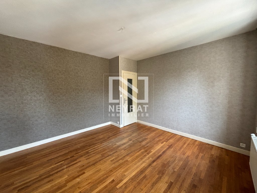 APPARTEMENT T2 A LOUER - AUTUN - 40.12 m2 - 395�&euro; charges comprises par mois