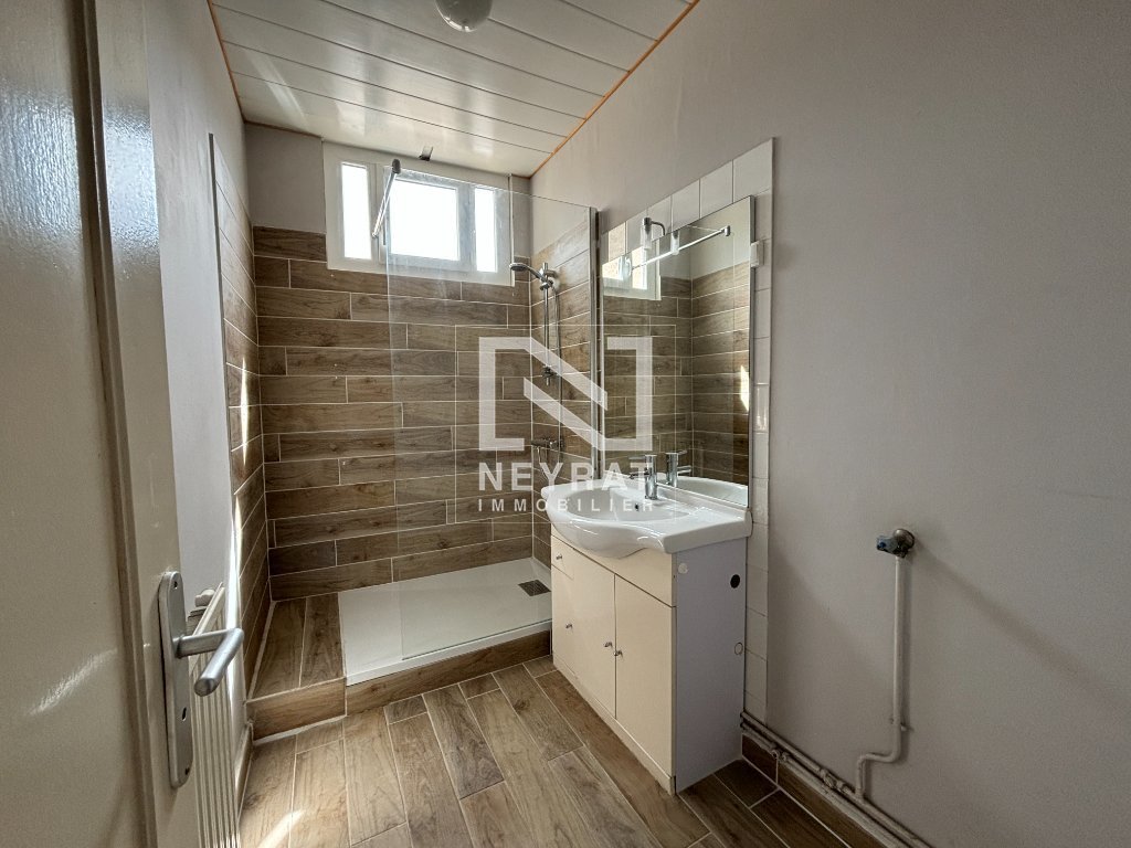 APPARTEMENT T2 A LOUER - AUTUN - 40.12 m2 - 395�&euro; charges comprises par mois