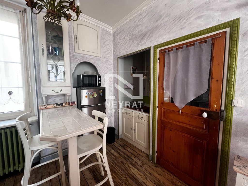 APPARTEMENT T2 A LOUER - AUTUN - 55 m2 - 450 &euro; charges comprises par mois