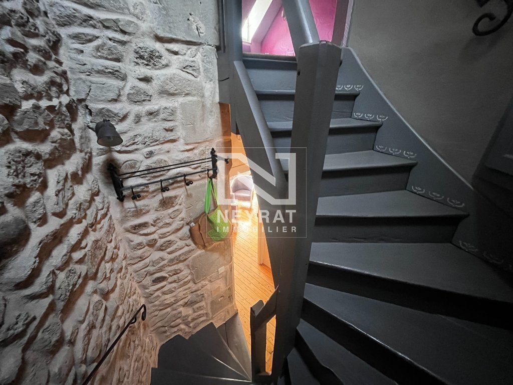 APPARTEMENT T2 A LOUER - AUTUN - 55 m2 - 450 &euro; charges comprises par mois