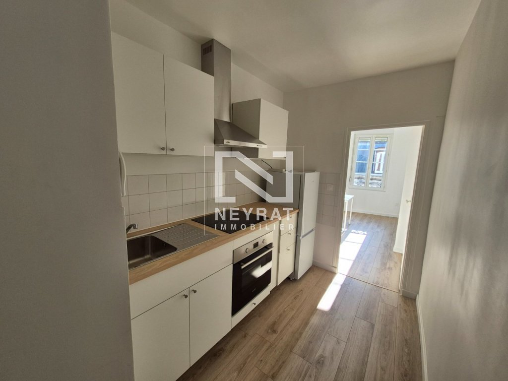 APPARTEMENT T2 A LOUER - AUTUN - 53.75 m2 - 560€ charges comprises par mois