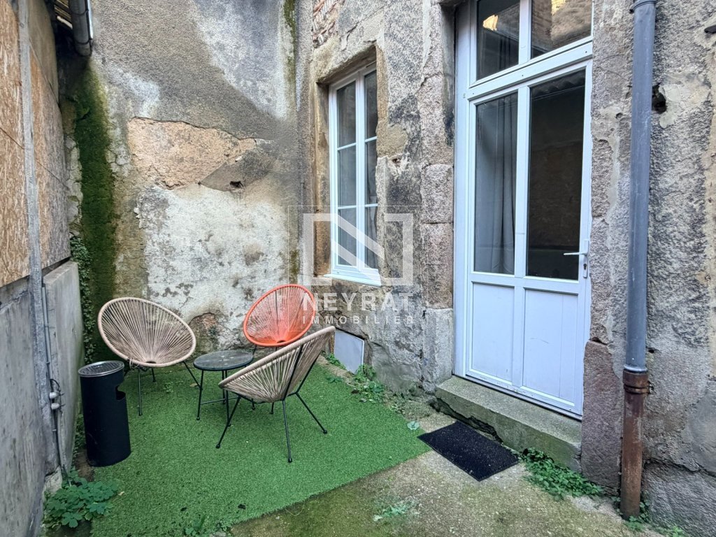 APPARTEMENT T2 A LOUER - AUTUN - 52 m2 - 470€ charges comprises par mois