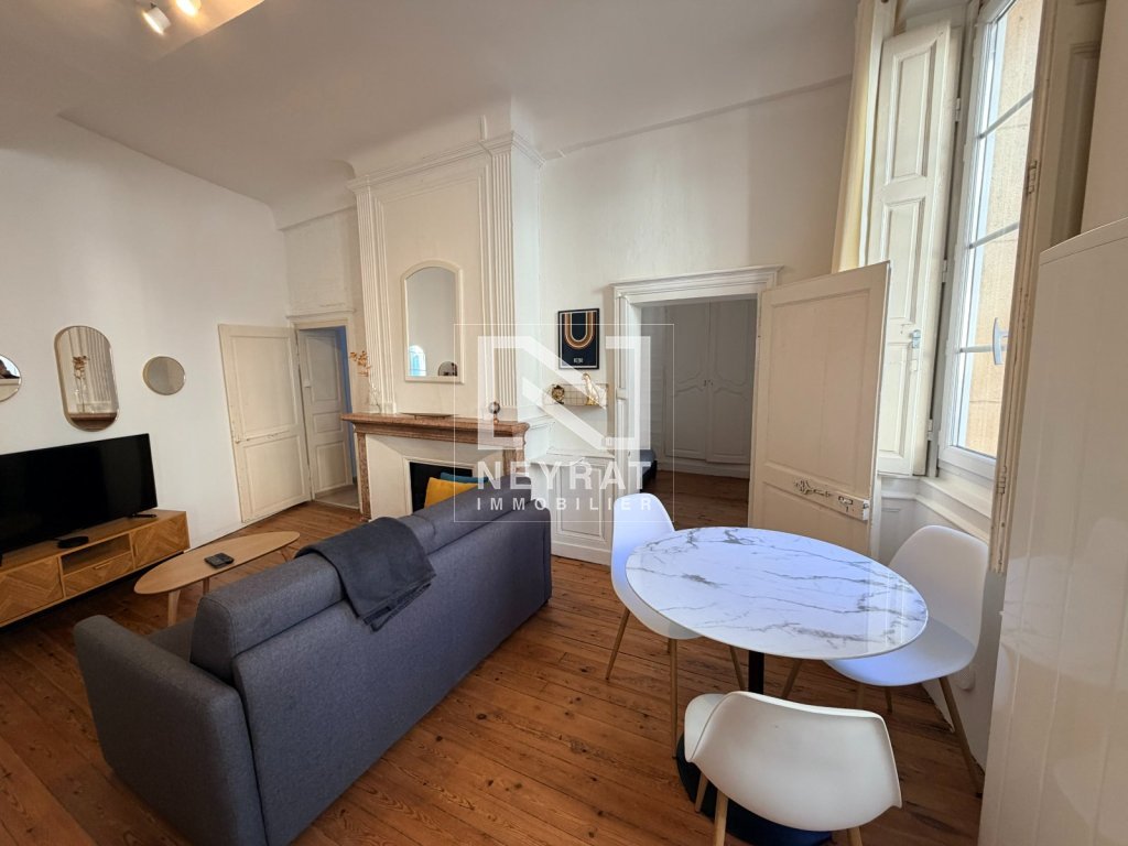 APPARTEMENT T2 A LOUER - AUTUN - 33 m2 - 390�&euro; charges comprises par mois