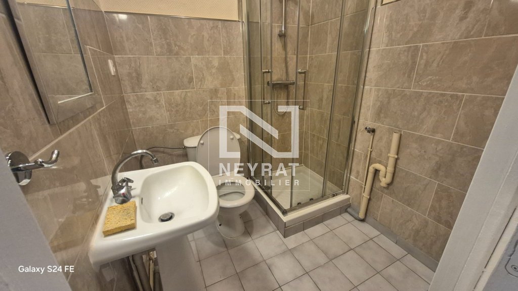 APPARTEMENT T2 A LOUER - AUTUN - 65 m2 - 445 &euro; charges comprises par mois