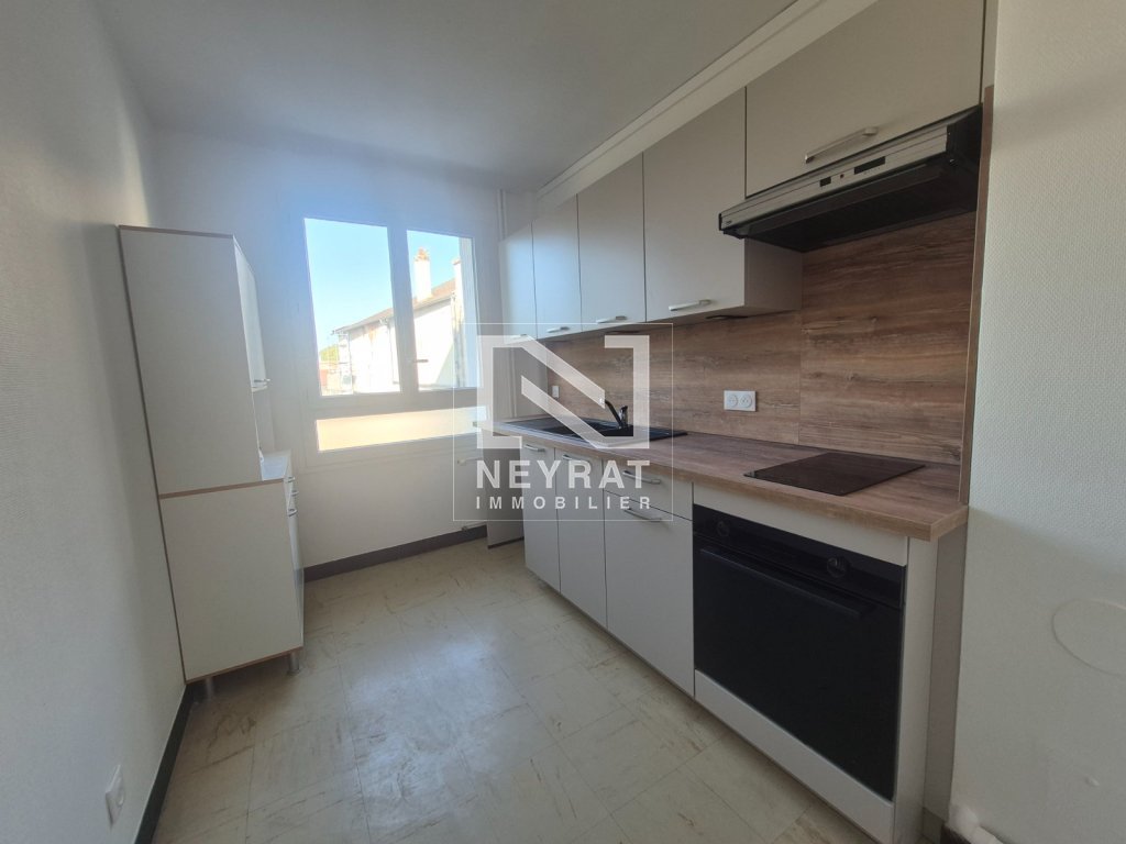 APPARTEMENT T2 A LOUER - AUTUN - 42.4 m2 - 600 &euro; charges comprises par mois