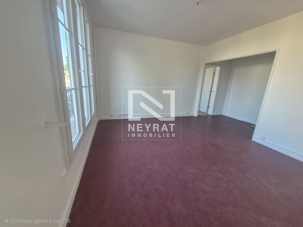 APPARTEMENT T2 A LOUER - AUTUN - 42.4 m2 - 600 &euro; charges comprises par mois
