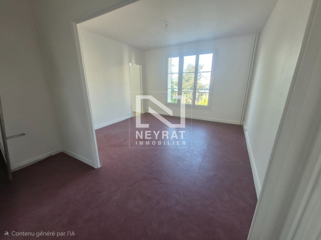 APPARTEMENT T2 A LOUER - AUTUN - 42.4 m2 - 600 &euro; charges comprises par mois