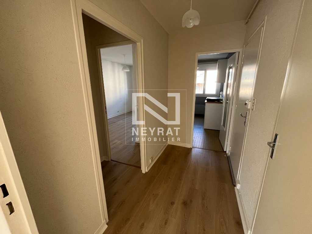 APPARTEMENT T2 A LOUER - AUTUN - 50 m2 - 473 &euro; charges comprises par mois