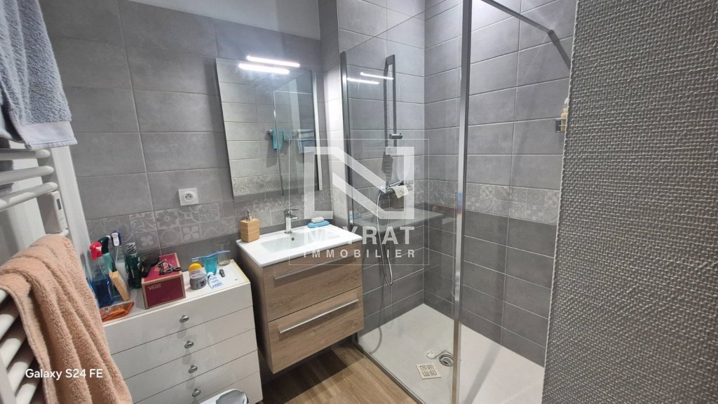 APPARTEMENT T2 A LOUER - AUTUN - 50 m2 - 460 &euro; charges comprises par mois