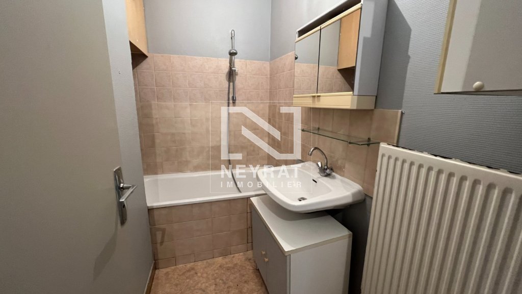 APPARTEMENT T2 A LOUER - AUXONNE - 51.36 m2 - 470 &euro; charges comprises par mois