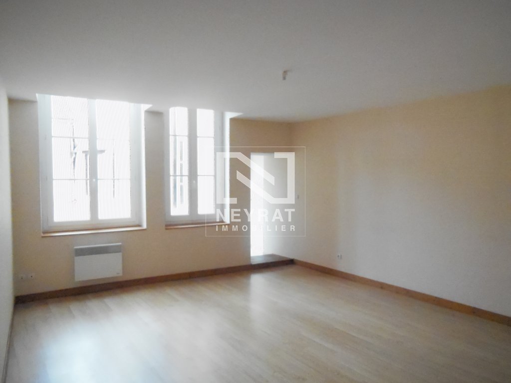 APPARTEMENT T2 - AUXONNE - 57 m2 - LOU&Eacute;