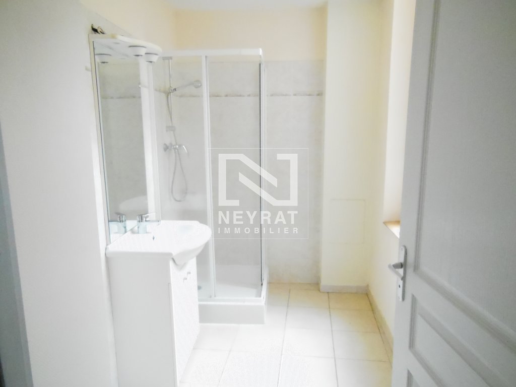 APPARTEMENT T2 - AUXONNE - 57 m2 - LOU&Eacute;