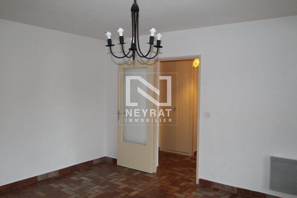 APPARTEMENT T2 A LOUER - BEAUNE 18 RUELLE BERTHET - 52.08 m2 - 622�&euro; charges comprises par mois