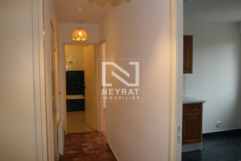 APPARTEMENT T2 A LOUER - BEAUNE 18 RUELLE BERTHET - 52.08 m2 - 622�&euro; charges comprises par mois