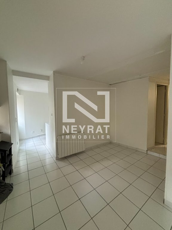 APPARTEMENT A LOUER - BEAUNE - 49 m2 - 600 &euro; charges comprises par mois