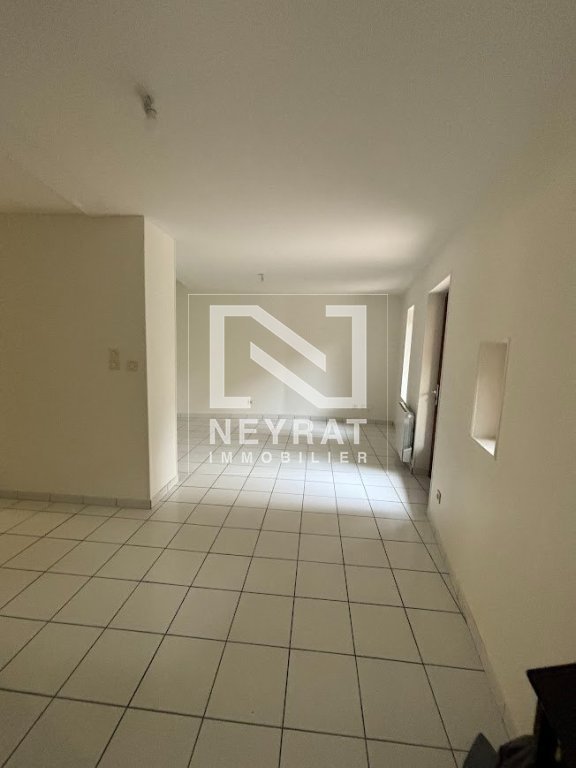 APPARTEMENT A LOUER - BEAUNE - 49 m2 - 600 &euro; charges comprises par mois
