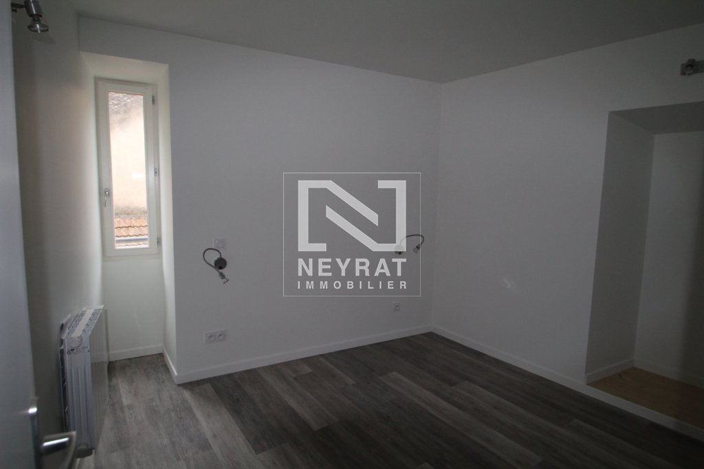 APPARTEMENT T2 BIS - BEAUNE - 41.72 m2 - LOU&Eacute;