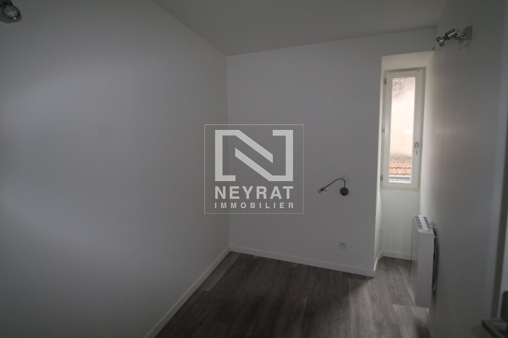 APPARTEMENT T2 BIS - BEAUNE - 41.72 m2 - LOU&Eacute;