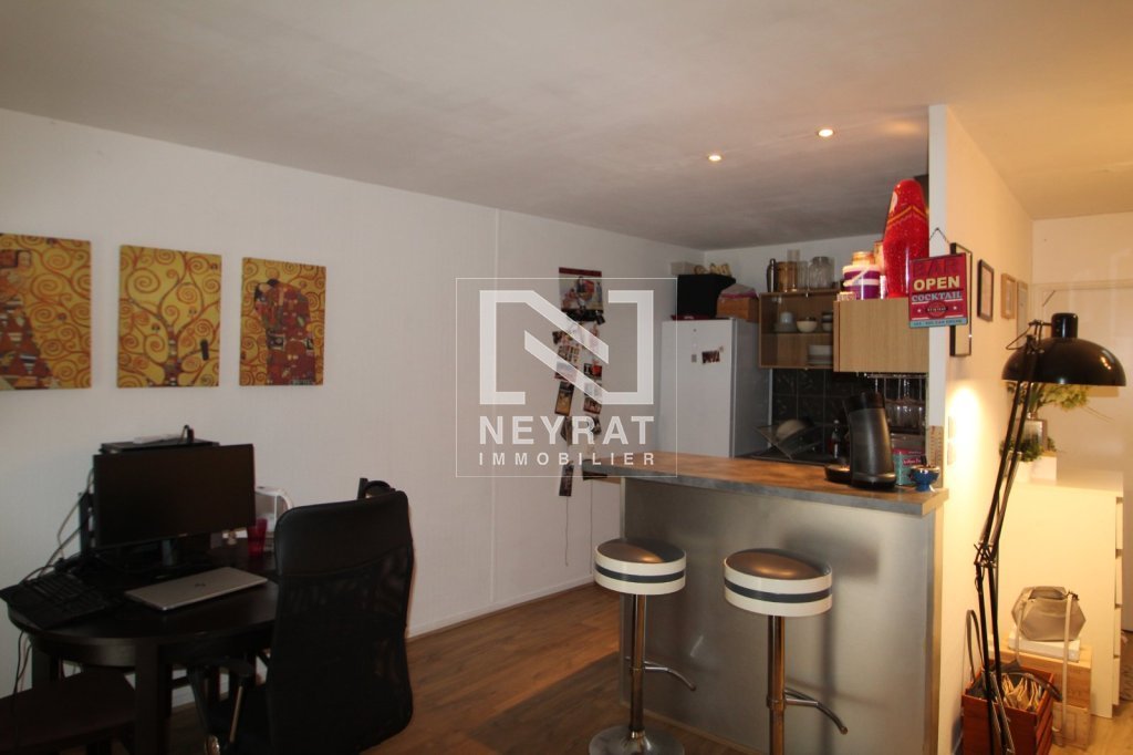 APPARTEMENT T2 A LOUER - BEAUNE - 52.93 m2 - 615 &euro; charges comprises par mois